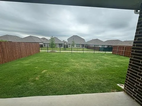 2025 Saint Andrews Way — Photo 24