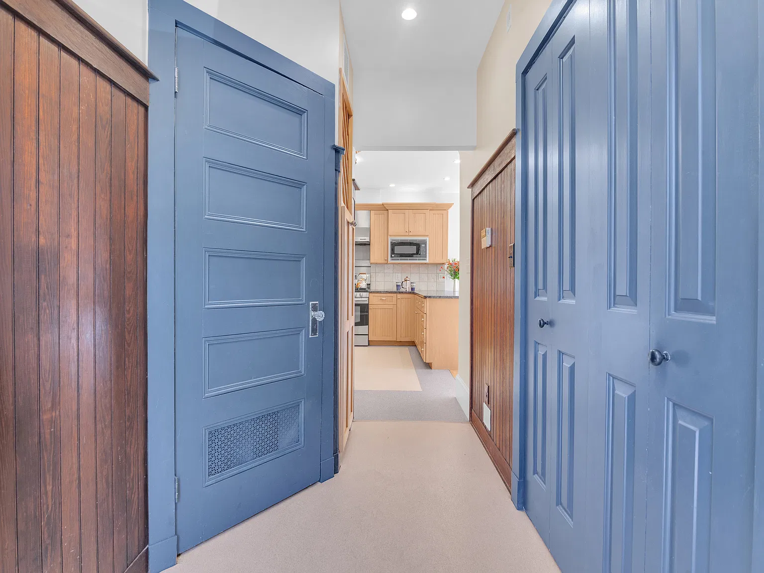 71 Abbottsford Road — Photo 4