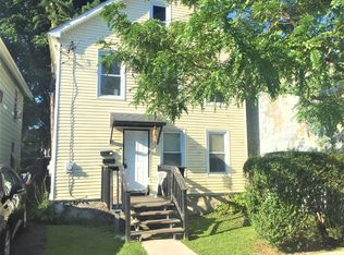 77 Cottage St, Poughkeepsie, NY 12601