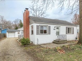 5605 Hopkins Rd, Mentor, OH 44060