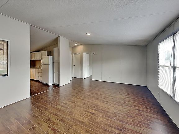 5th image of 16206 Evergreen Timbers