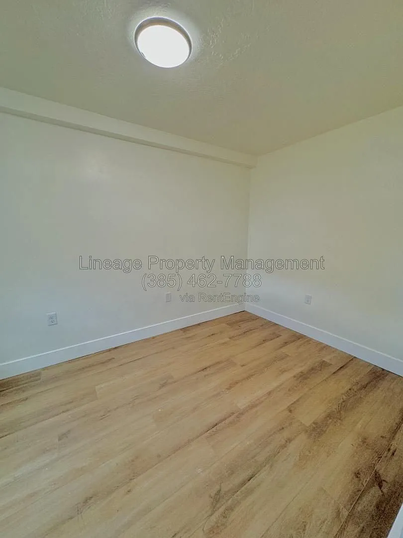 1 bed, 1.0 bath, 800 sqft, $925 — Photo 3