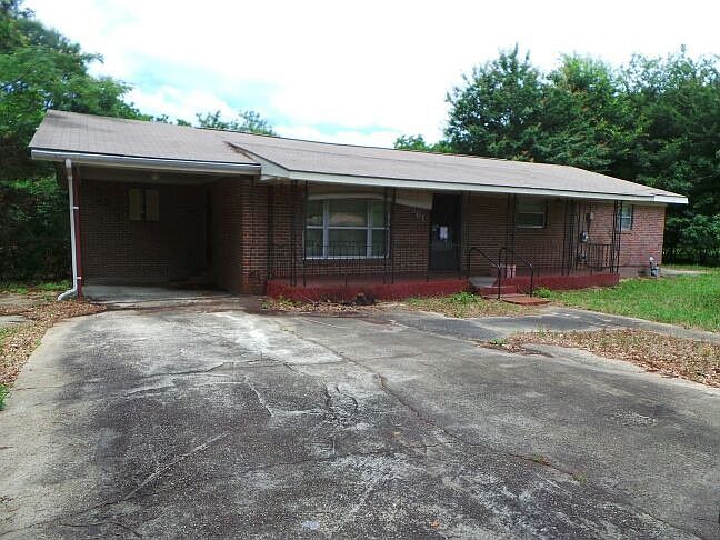 1st image of 8361 Gardenia Cir