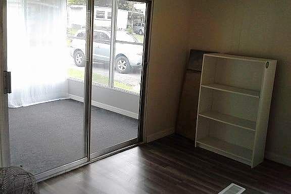 3rd image of 24 Gindy Ln