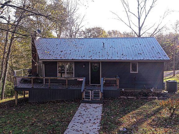 2nd image of 12 Beech Point Dr