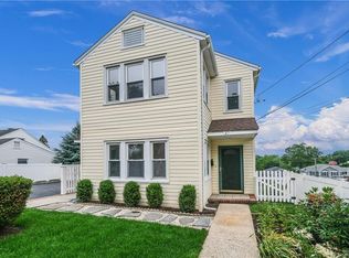 27 Fremont St, Harrison, NY 10528