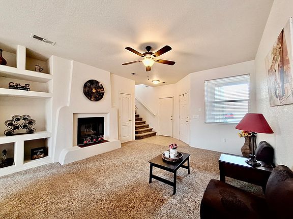 3rd image of 6536 Los Pueblos Pl NW