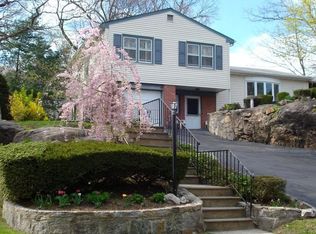 73 Evergreen Ave, New Rochelle, NY 10801