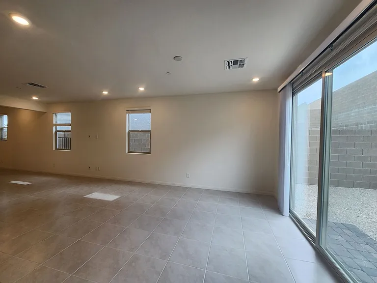 1553 Crowned Eagle St — Photo 13