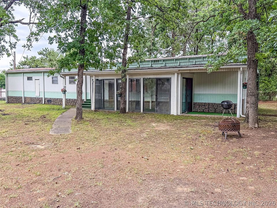 1st image of 114385 Forest Cir