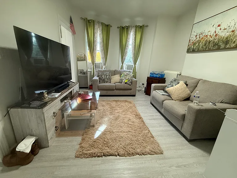 2025 New York Ave #2 — Photo 9