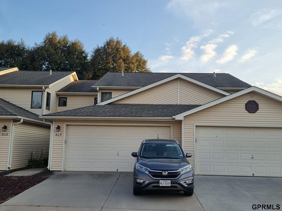 1st image of 619 NW 20th St