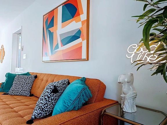 3rd image of 8645 Hervey St #1B-1Ba-700Sqft