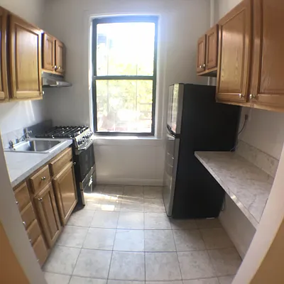 Rented by Compass | media 13