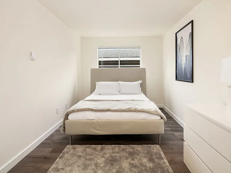 Northview Terrace — Photo 14