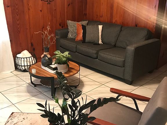 2nd image of 154 Danny Dr