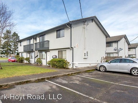 2nd image of 500 S River Ave