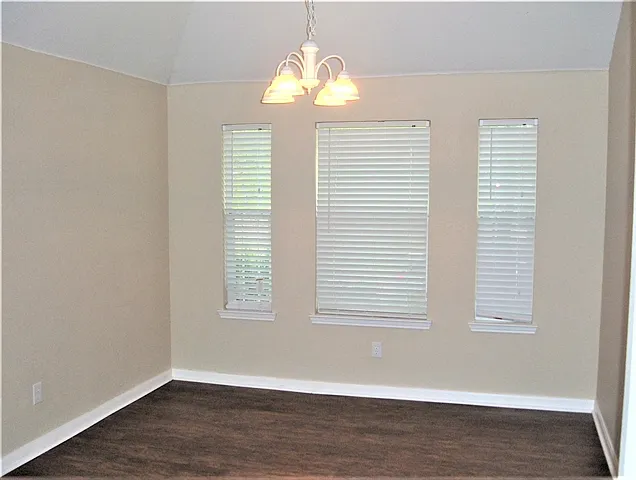 12232 Lamington Dr — Photo 4