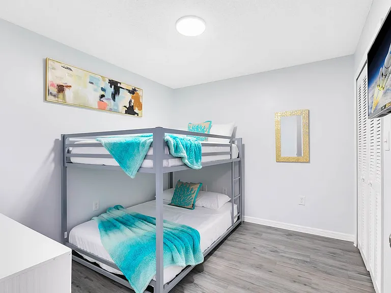 Oasis - 3165 South St. — Photo 67