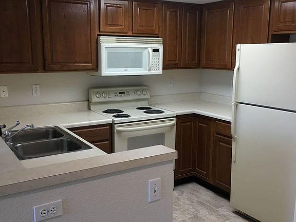 Kitchen (At Entry)