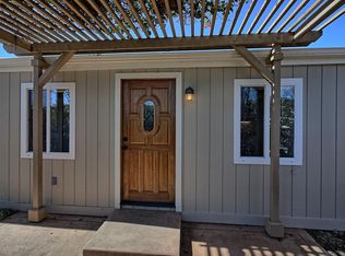 32255 Sycamore St, Santa Paula, CA 93060