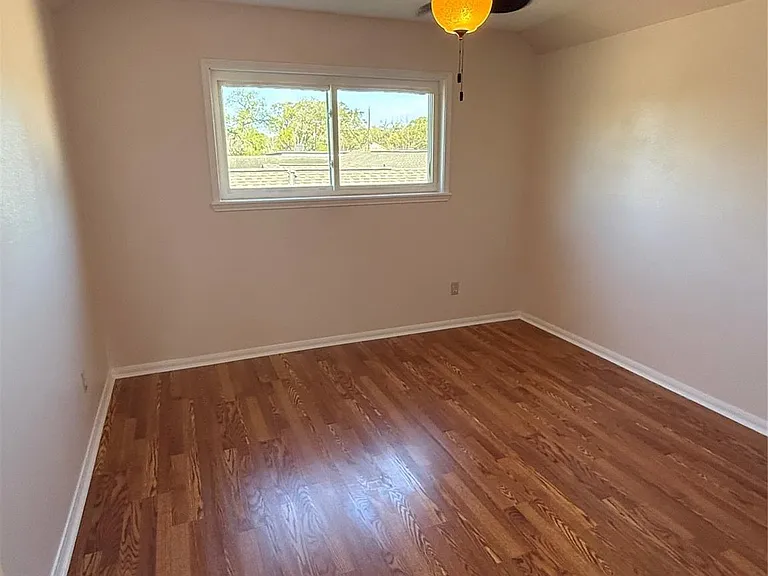 1109 Sally Anne Dr — Photo 16