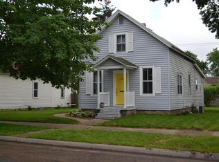 1570 Denton St, La Crosse, WI 54601