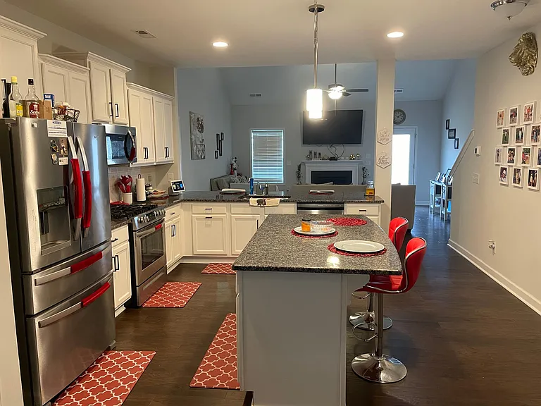 1640 Stackhouse Dr — Photo 12
