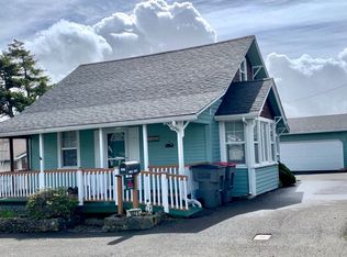 1021 3rd Ave, Seaside, OR 97138