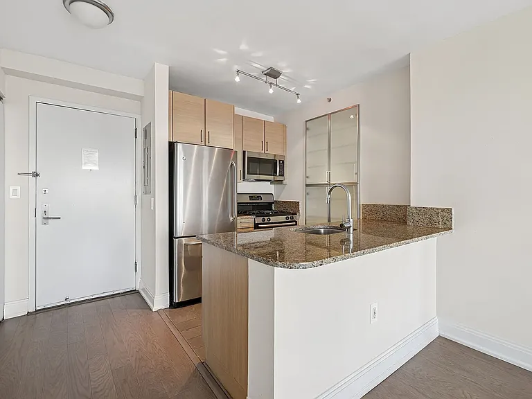 125 W 31st St #56A — Photo 4