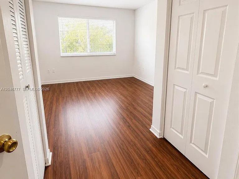 4163 N Haverhill Rd #1219 — Photo 7