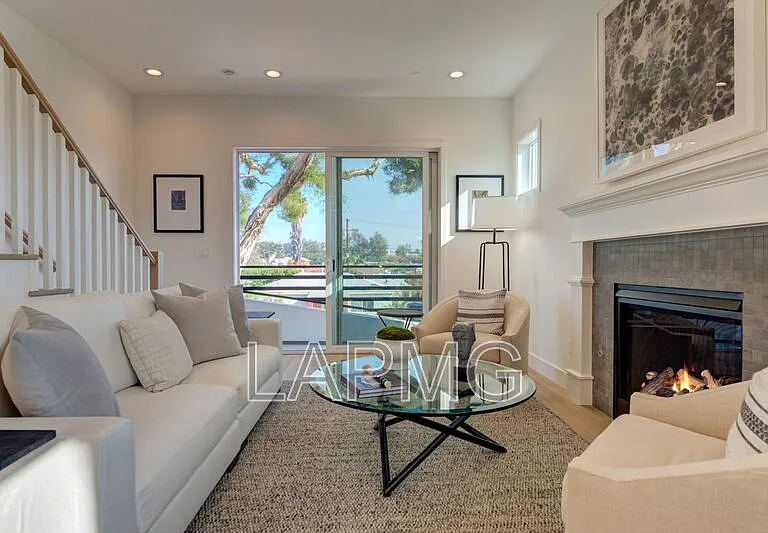 6018 Comey Ave — Photo 9