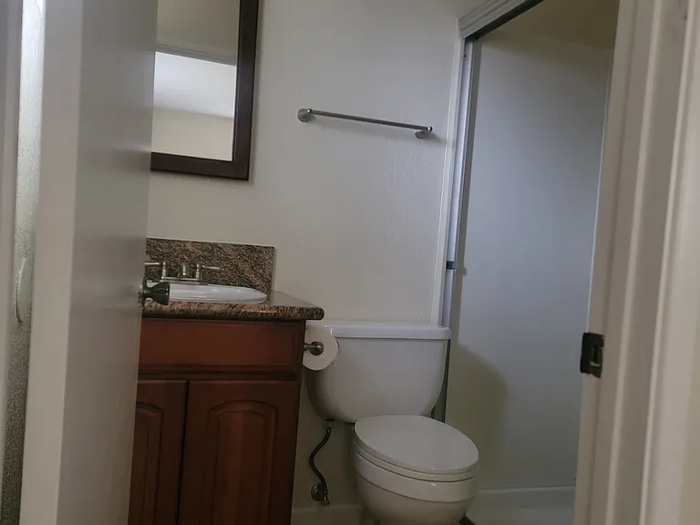 416 E Forest Dr — Photo 6