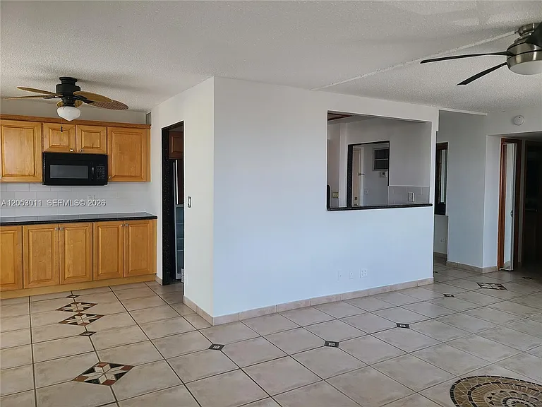 2881 NE 33rd Ct #3H — Photo 13