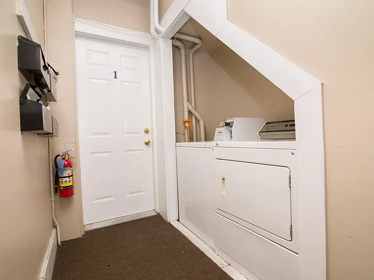 34 Warner St #3 — Photo 13