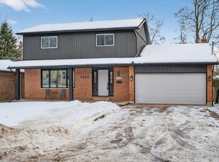 1320 Albertus Ave, Peterborough, ON K9J7S3