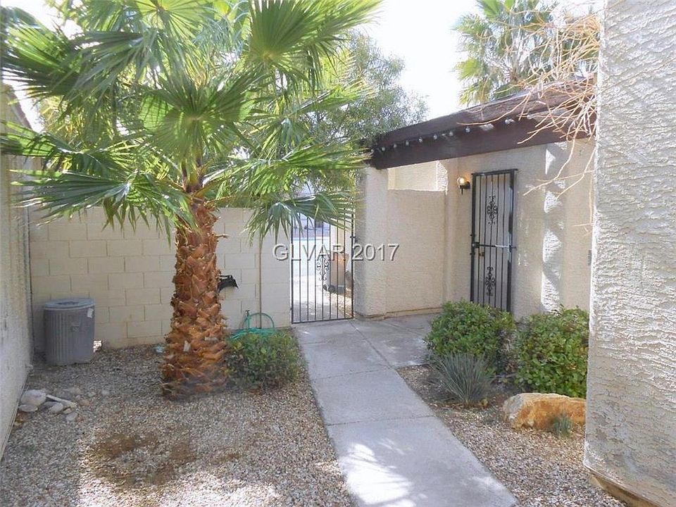 1st image of 7760 Brothers Bay Ct