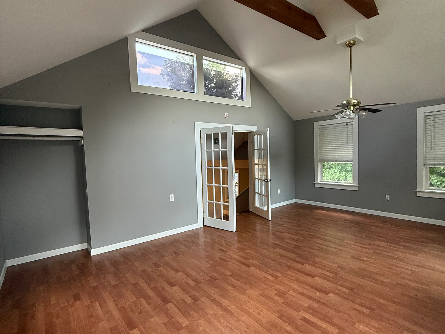 4 bed, 1.5 bath, $2,800 — Photo 3