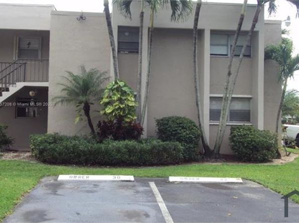 8530 Old Country Mnr APT 132