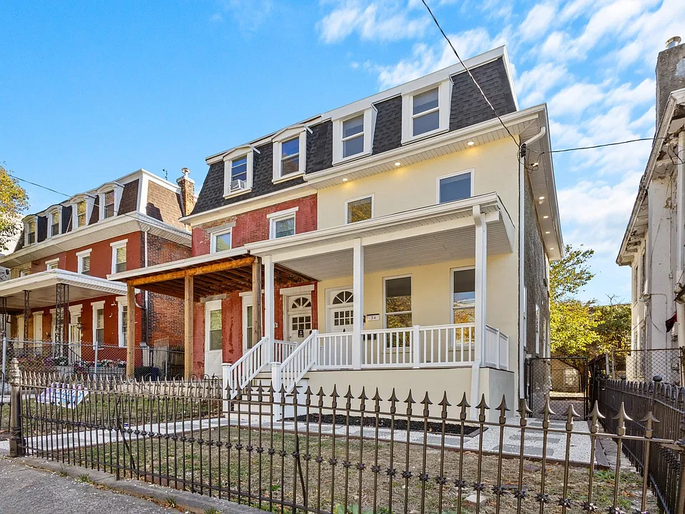 34 W Apsley St #1