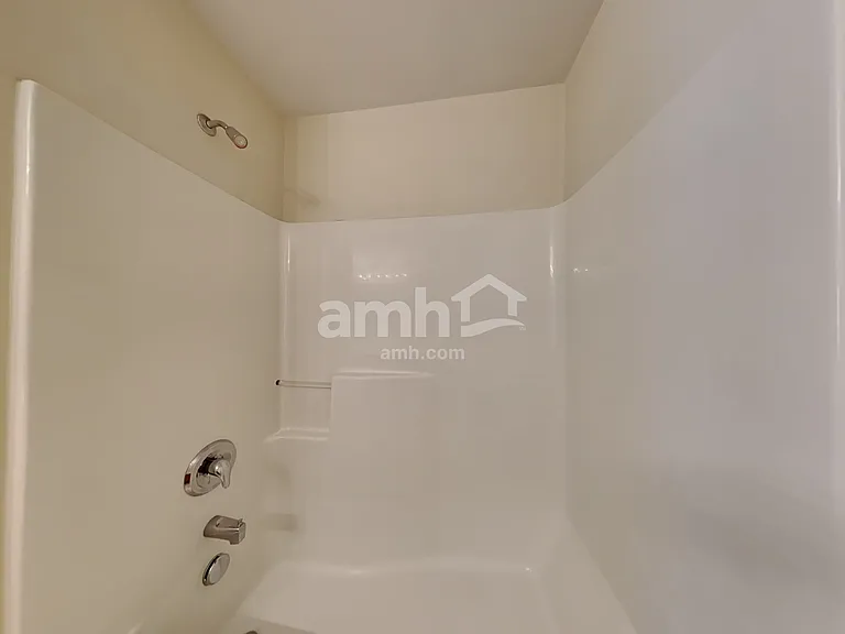 8701 Poteat Dr — Photo 17
