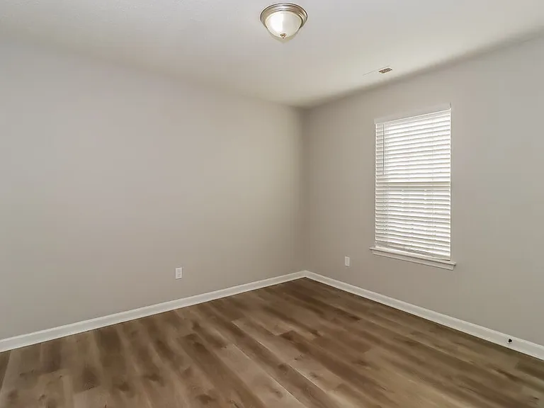 3002 Salmon River Dr — Photo 12