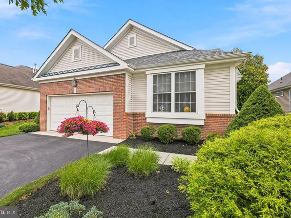 115 Paisley Pl, Hainesport, NJ 08036
