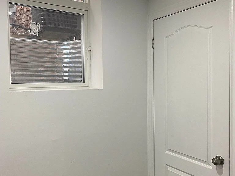 1272 Foxglove Pl — Photo 5