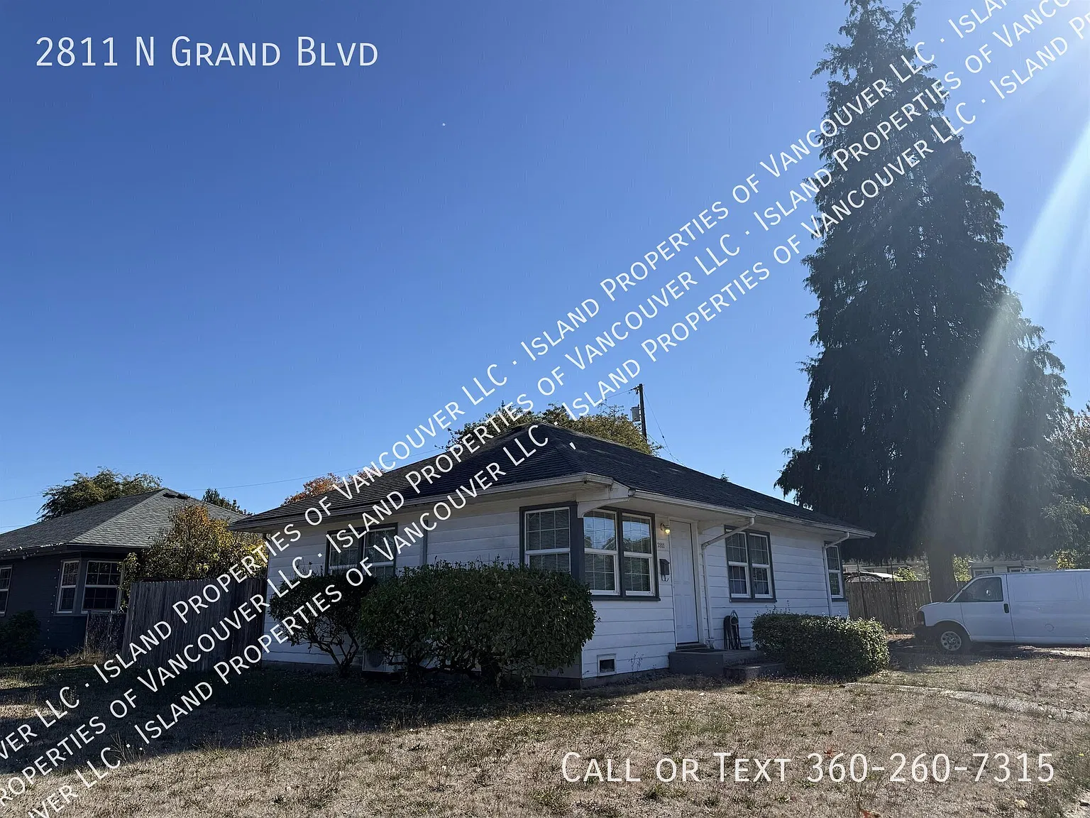 3 bed, 936 sqft, $1,950 — Photo 2