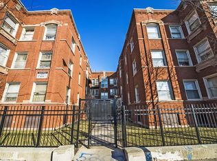 5236 W Harrison St #D2, Chicago, IL 60644