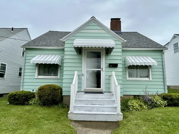 2407 Greengarden Rd, Erie, PA 16502