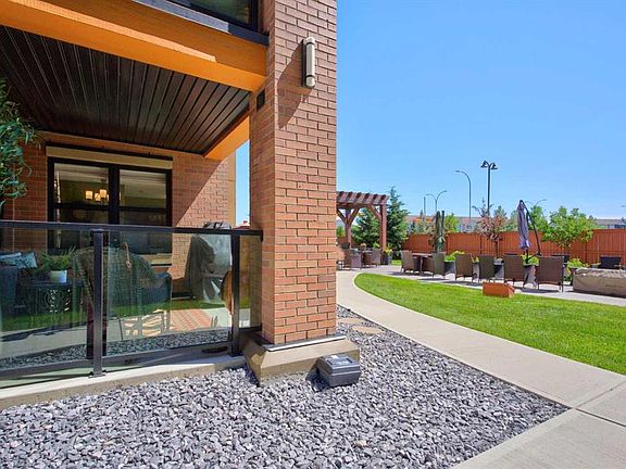 3rd image of 10 SW Market Blvd SE #1110