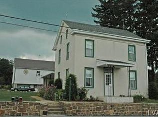 35 Lyons Rd, Fleetwood, PA 19522