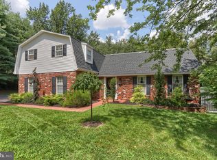 357 Laurie Ave, Hummelstown, PA 17036